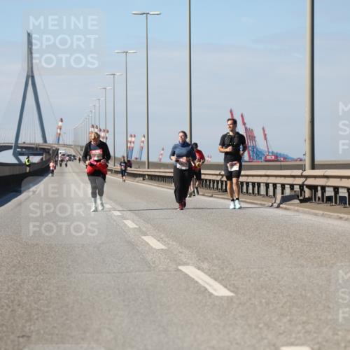 03.10.2025 - Köhlbrandbrückenlauf Yannick Fuchs http://msf.ph/oto/9194633 03.10.2025 12:19:57 Position 3  meine-sportfotos.de