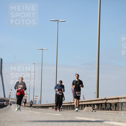 03.10.2025 - Köhlbrandbrückenlauf Yannick Fuchs http://msf.ph/oto/9194642 03.10.2025 12:19:59 Position 3  meine-sportfotos.de