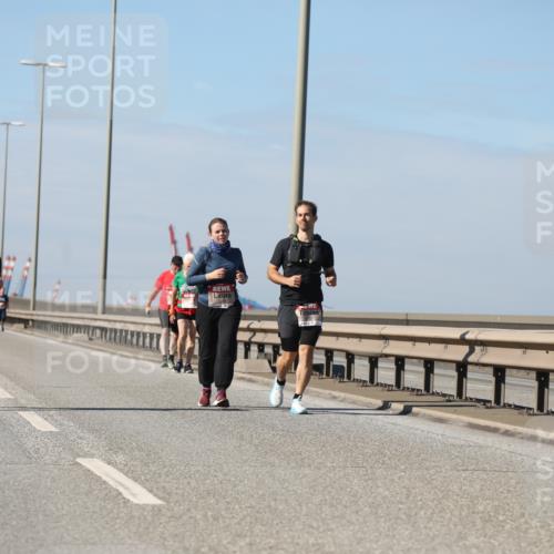 03.10.2025 - Köhlbrandbrückenlauf Yannick Fuchs http://msf.ph/oto/9194649 03.10.2025 12:20:03 Position 3  meine-sportfotos.de