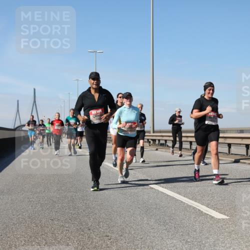03.10.2025 - Köhlbrandbrückenlauf Yannick Fuchs http://msf.ph/oto/9194654 03.10.2025 11:57:08 Position 3  meine-sportfotos.de