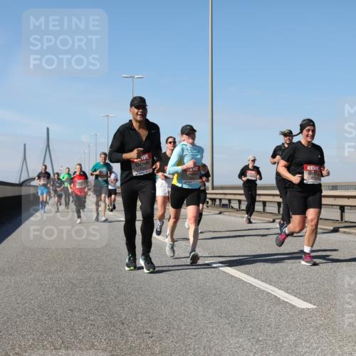 03.10.2025 - Köhlbrandbrückenlauf Yannick Fuchs http://msf.ph/oto/9194657 03.10.2025 11:57:08 Position 3  meine-sportfotos.de