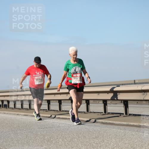 03.10.2025 - Köhlbrandbrückenlauf Yannick Fuchs http://msf.ph/oto/9194715 03.10.2025 12:20:12 Position 3 6165 meine-sportfotos.de