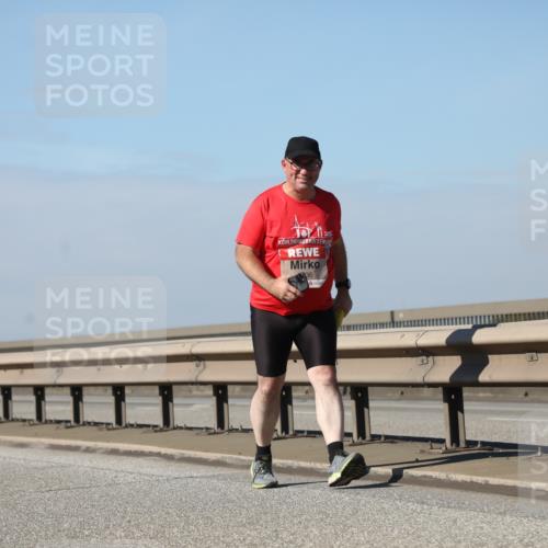 03.10.2025 - Köhlbrandbrückenlauf Yannick Fuchs http://msf.ph/oto/9194731 03.10.2025 12:20:15 Position 3 6165, 36 meine-sportfotos.de