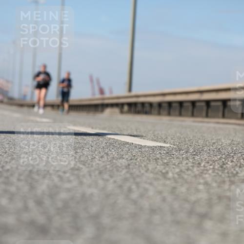 03.10.2025 - Köhlbrandbrückenlauf Yannick Fuchs http://msf.ph/oto/9194762 03.10.2025 12:20:24 Position 3  meine-sportfotos.de