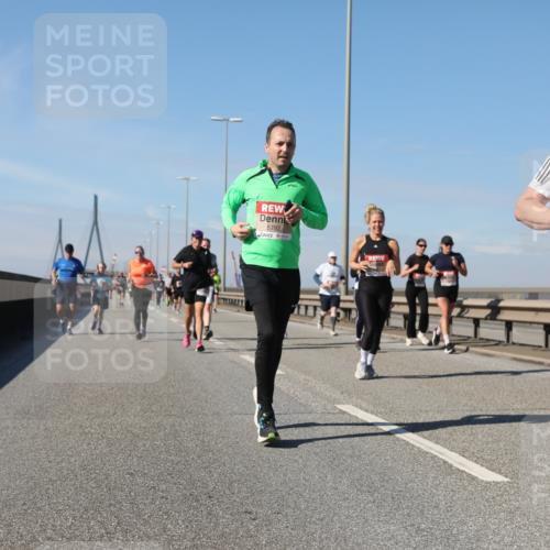 03.10.2025 - Köhlbrandbrückenlauf Yannick Fuchs http://msf.ph/oto/9194787 03.10.2025 11:57:16 Position 3 5782, 4366 meine-sportfotos.de