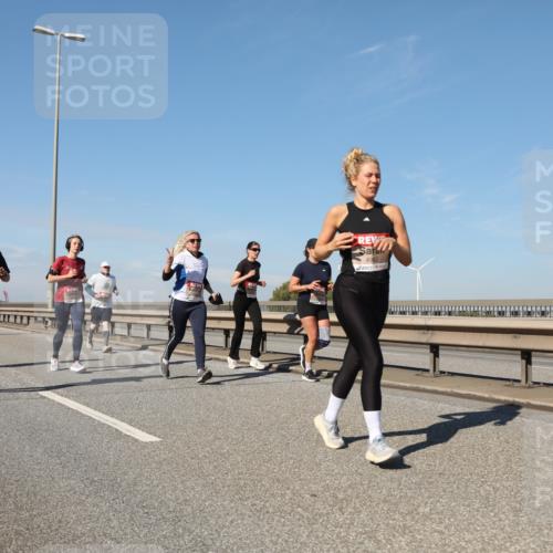 03.10.2025 - Köhlbrandbrückenlauf Yannick Fuchs http://msf.ph/oto/9194812 03.10.2025 11:57:18 Position 3  meine-sportfotos.de