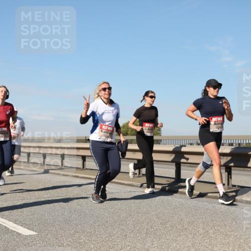 03.10.2025 - Köhlbrandbrückenlauf Yannick Fuchs http://msf.ph/oto/9194819 03.10.2025 11:57:19 Position 3 5771, 5544 meine-sportfotos.de