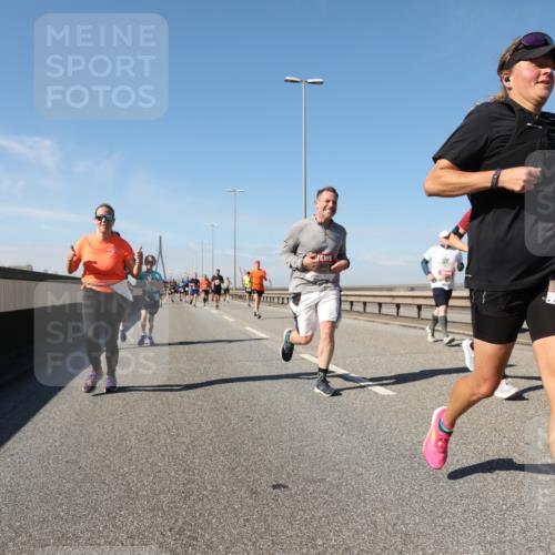 03.10.2025 - Köhlbrandbrückenlauf Yannick Fuchs http://msf.ph/oto/9194835 03.10.2025 11:57:20 Position 3 495 meine-sportfotos.de