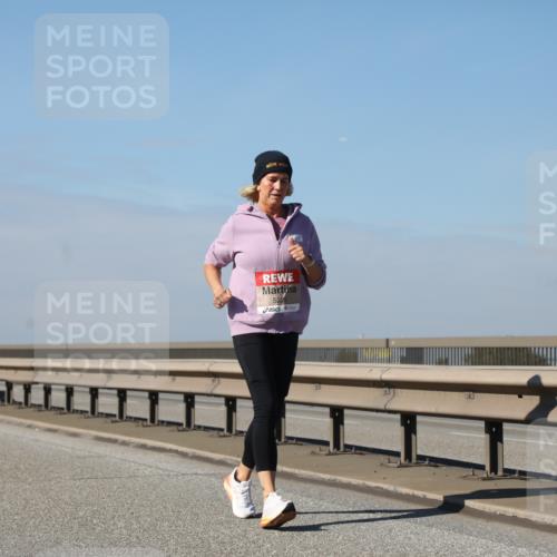 03.10.2025 - Köhlbrandbrückenlauf Yannick Fuchs http://msf.ph/oto/9194847 03.10.2025 12:21:32 Position 3 5225 meine-sportfotos.de