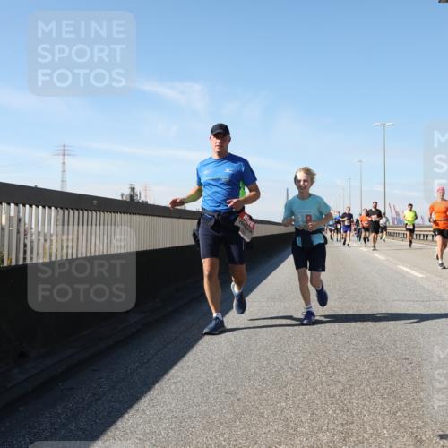 03.10.2025 - Köhlbrandbrückenlauf Yannick Fuchs http://msf.ph/oto/9194855 03.10.2025 11:57:21 Position 3  meine-sportfotos.de