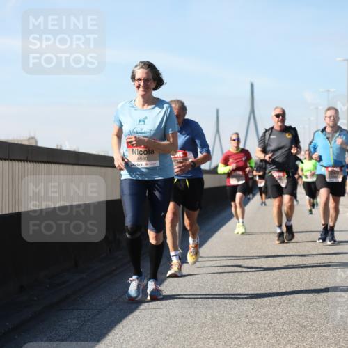 03.10.2025 - Köhlbrandbrückenlauf Yannick Fuchs http://msf.ph/oto/9194940 03.10.2025 11:57:31 Position 3 4560, 09, 6377 meine-sportfotos.de