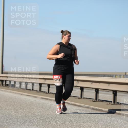 03.10.2025 - Köhlbrandbrückenlauf Yannick Fuchs http://msf.ph/oto/9194944 03.10.2025 12:22:26 Position 3 5545 meine-sportfotos.de