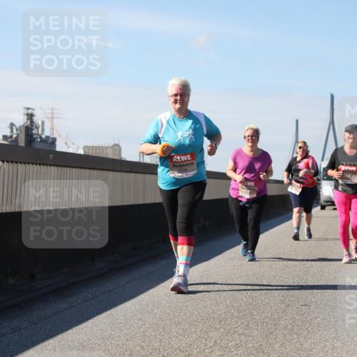 03.10.2025 - Köhlbrandbrückenlauf Yannick Fuchs http://msf.ph/oto/9194971 03.10.2025 12:22:44 Position 3 6549 meine-sportfotos.de