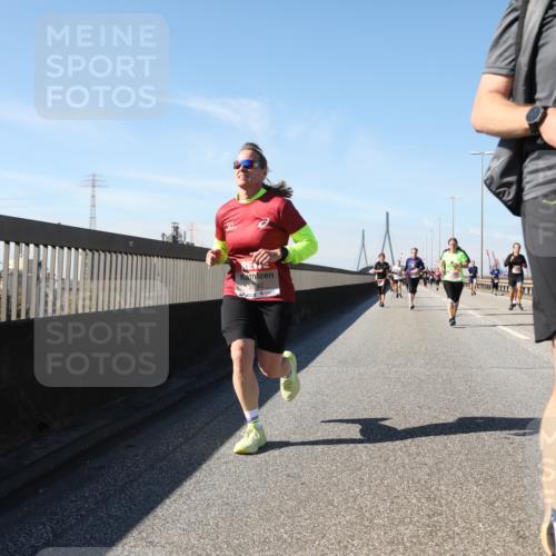 03.10.2025 - Köhlbrandbrückenlauf Yannick Fuchs http://msf.ph/oto/9194975 03.10.2025 11:57:35 Position 3 5840 meine-sportfotos.de