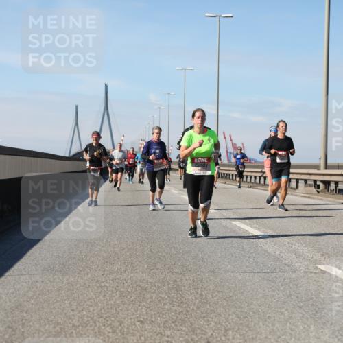 03.10.2025 - Köhlbrandbrückenlauf Yannick Fuchs http://msf.ph/oto/9194980 03.10.2025 11:57:36 Position 3  meine-sportfotos.de
