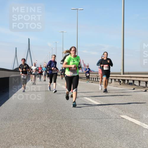 03.10.2025 - Köhlbrandbrückenlauf Yannick Fuchs http://msf.ph/oto/9194982 03.10.2025 11:57:36 Position 3  meine-sportfotos.de