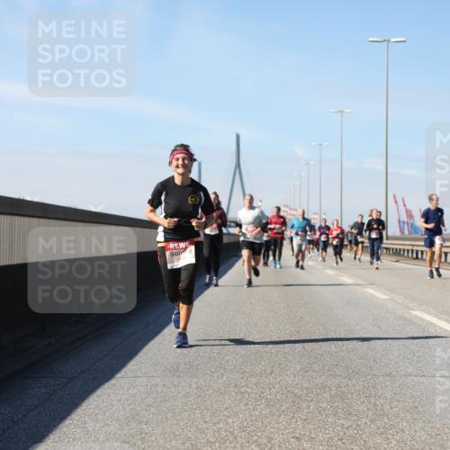03.10.2025 - Köhlbrandbrückenlauf Yannick Fuchs http://msf.ph/oto/9195007 03.10.2025 11:57:40 Position 3  meine-sportfotos.de