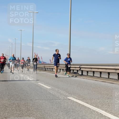 03.10.2025 - Köhlbrandbrückenlauf Yannick Fuchs http://msf.ph/oto/9195017 03.10.2025 11:57:42 Position 3  meine-sportfotos.de