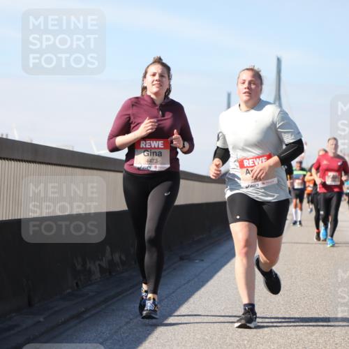 03.10.2025 - Köhlbrandbrückenlauf Yannick Fuchs http://msf.ph/oto/9195022 03.10.2025 11:57:43 Position 3 4473 meine-sportfotos.de