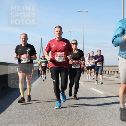 03.10.2025 - Köhlbrandbrückenlauf Yannick Fuchs http://msf.ph/oto/9195048 03.10.2025 11:57:50 Position 3 6435, 6153, 6474, 5129 meine-sportfotos.de