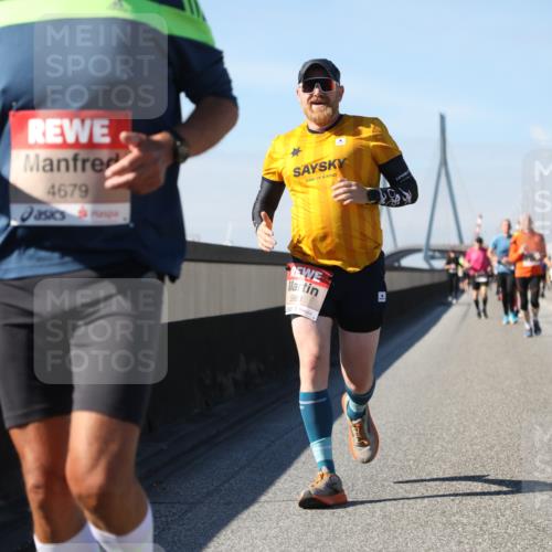 03.10.2025 - Köhlbrandbrückenlauf Yannick Fuchs http://msf.ph/oto/9195071 03.10.2025 11:57:56 Position 3 4679, 598, 3, 4333 meine-sportfotos.de