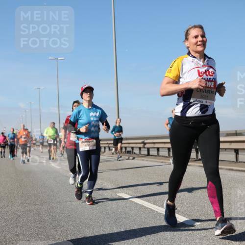 03.10.2025 - Köhlbrandbrückenlauf Yannick Fuchs http://msf.ph/oto/9195074 03.10.2025 11:57:58 Position 3 4333, 5031 meine-sportfotos.de