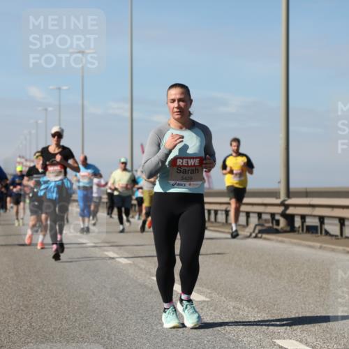 03.10.2025 - Köhlbrandbrückenlauf Yannick Fuchs http://msf.ph/oto/9195151 03.10.2025 11:58:18 Position 3 5429 meine-sportfotos.de
