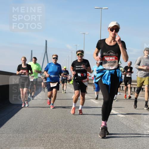 03.10.2025 - Köhlbrandbrückenlauf Yannick Fuchs http://msf.ph/oto/9195165 03.10.2025 11:58:21 Position 3 4746 meine-sportfotos.de
