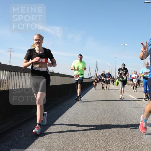 03.10.2025 - Köhlbrandbrückenlauf Yannick Fuchs http://msf.ph/oto/9195181 03.10.2025 11:58:25 Position 3 4591, 4672 meine-sportfotos.de