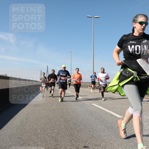 03.10.2025 - Köhlbrandbrückenlauf Yannick Fuchs http://msf.ph/oto/9195195 03.10.2025 11:58:28 Position 3  meine-sportfotos.de