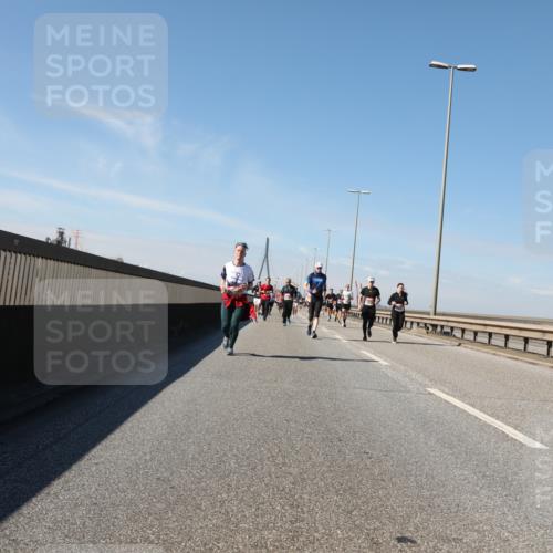 03.10.2025 - Köhlbrandbrückenlauf Yannick Fuchs http://msf.ph/oto/9195217 03.10.2025 11:58:32 Position 3  meine-sportfotos.de