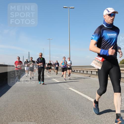 03.10.2025 - Köhlbrandbrückenlauf Yannick Fuchs http://msf.ph/oto/9195234 03.10.2025 11:58:37 Position 3 5974 meine-sportfotos.de