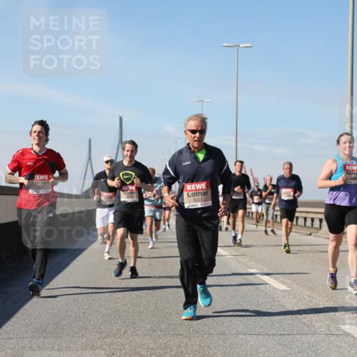 03.10.2025 - Köhlbrandbrückenlauf Yannick Fuchs http://msf.ph/oto/9195236 03.10.2025 11:58:38 Position 3 5027 meine-sportfotos.de