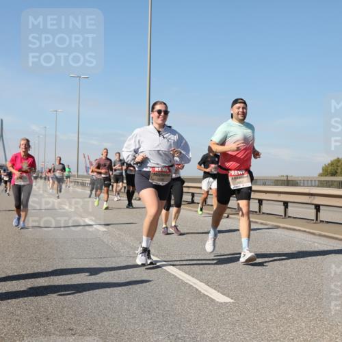 03.10.2025 - Köhlbrandbrückenlauf Yannick Fuchs http://msf.ph/oto/9195269 03.10.2025 11:58:46 Position 3 5008, 5007 meine-sportfotos.de
