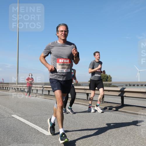 03.10.2025 - Köhlbrandbrückenlauf Yannick Fuchs http://msf.ph/oto/9195287 03.10.2025 11:58:52 Position 3 4890 meine-sportfotos.de