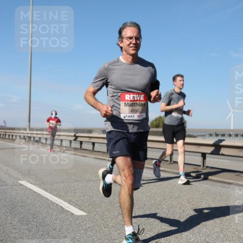 03.10.2025 - Köhlbrandbrückenlauf Yannick Fuchs http://msf.ph/oto/9195288 03.10.2025 11:58:52 Position 3 4890 meine-sportfotos.de