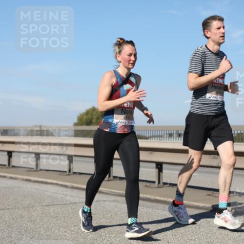 03.10.2025 - Köhlbrandbrückenlauf Yannick Fuchs http://msf.ph/oto/9195289 03.10.2025 11:58:52 Position 3 4816, 4876 meine-sportfotos.de