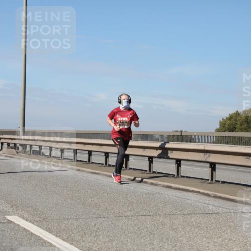 03.10.2025 - Köhlbrandbrückenlauf Yannick Fuchs http://msf.ph/oto/9195291 03.10.2025 11:58:53 Position 3  meine-sportfotos.de