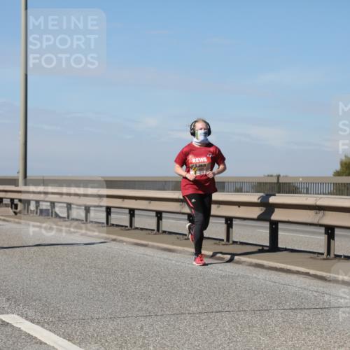 03.10.2025 - Köhlbrandbrückenlauf Yannick Fuchs http://msf.ph/oto/9195292 03.10.2025 11:58:53 Position 3  meine-sportfotos.de