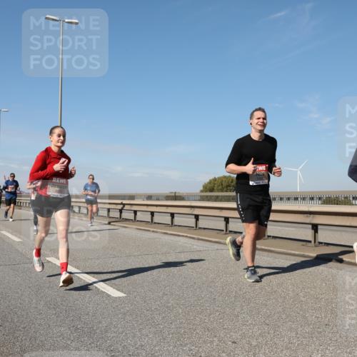 03.10.2025 - Köhlbrandbrückenlauf Yannick Fuchs http://msf.ph/oto/9195339 03.10.2025 11:59:08 Position 3 6148 meine-sportfotos.de