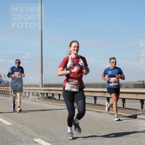 03.10.2025 - Köhlbrandbrückenlauf Yannick Fuchs http://msf.ph/oto/9195343 03.10.2025 11:59:09 Position 3 4971 meine-sportfotos.de