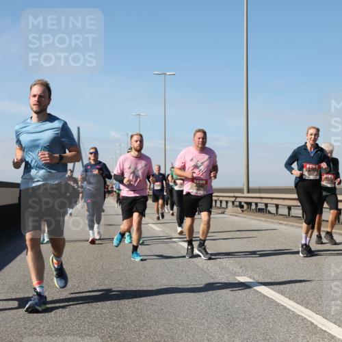 03.10.2025 - Köhlbrandbrückenlauf Yannick Fuchs http://msf.ph/oto/9195411 03.10.2025 11:59:27 Position 3  meine-sportfotos.de
