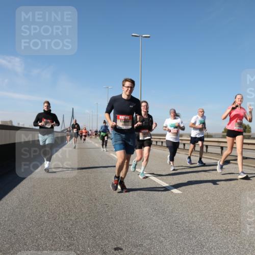 03.10.2025 - Köhlbrandbrückenlauf Yannick Fuchs http://msf.ph/oto/9195443 03.10.2025 11:59:35 Position 3  meine-sportfotos.de