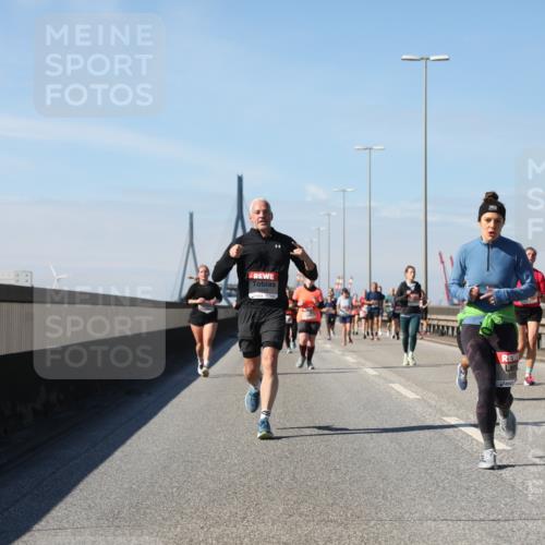 03.10.2025 - Köhlbrandbrückenlauf Yannick Fuchs http://msf.ph/oto/9195452 03.10.2025 11:59:37 Position 3  meine-sportfotos.de
