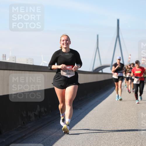 03.10.2025 - Köhlbrandbrückenlauf Yannick Fuchs http://msf.ph/oto/9195471 03.10.2025 11:59:41 Position 3 6646, 6785 meine-sportfotos.de