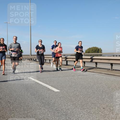03.10.2025 - Köhlbrandbrückenlauf Yannick Fuchs http://msf.ph/oto/9195526 03.10.2025 11:59:55 Position 3 5214 meine-sportfotos.de