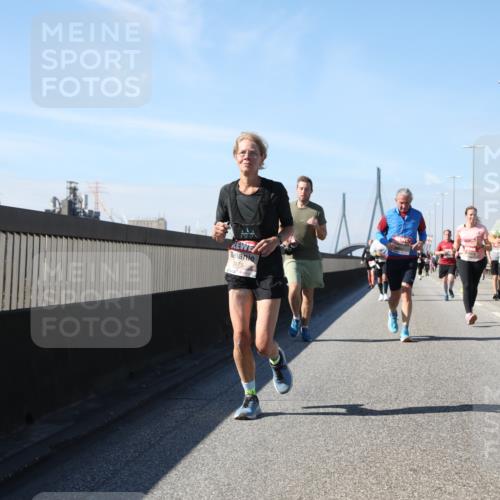 03.10.2025 - Köhlbrandbrückenlauf Yannick Fuchs http://msf.ph/oto/9195534 03.10.2025 11:59:57 Position 3 175 meine-sportfotos.de