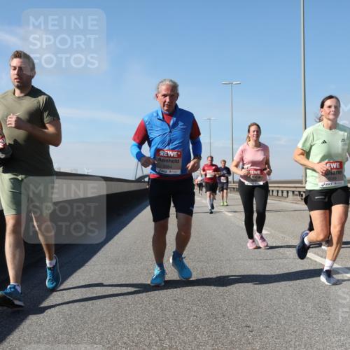 03.10.2025 - Köhlbrandbrückenlauf Yannick Fuchs http://msf.ph/oto/9195546 03.10.2025 11:59:59 Position 3 5084, 6589 meine-sportfotos.de