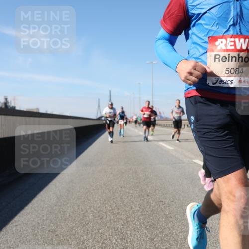 03.10.2025 - Köhlbrandbrückenlauf Yannick Fuchs http://msf.ph/oto/9195551 03.10.2025 12:00:00 Position 3 5084 meine-sportfotos.de