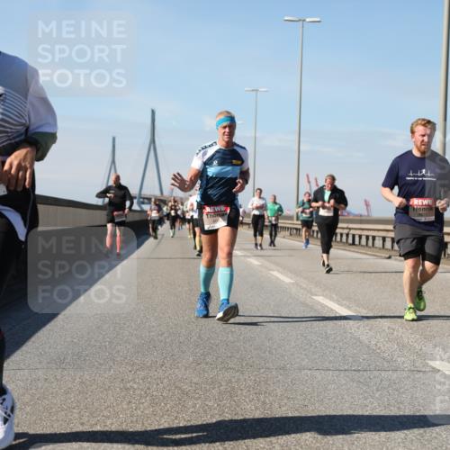 03.10.2025 - Köhlbrandbrückenlauf Yannick Fuchs http://msf.ph/oto/9195565 03.10.2025 12:00:04 Position 3 4393 meine-sportfotos.de